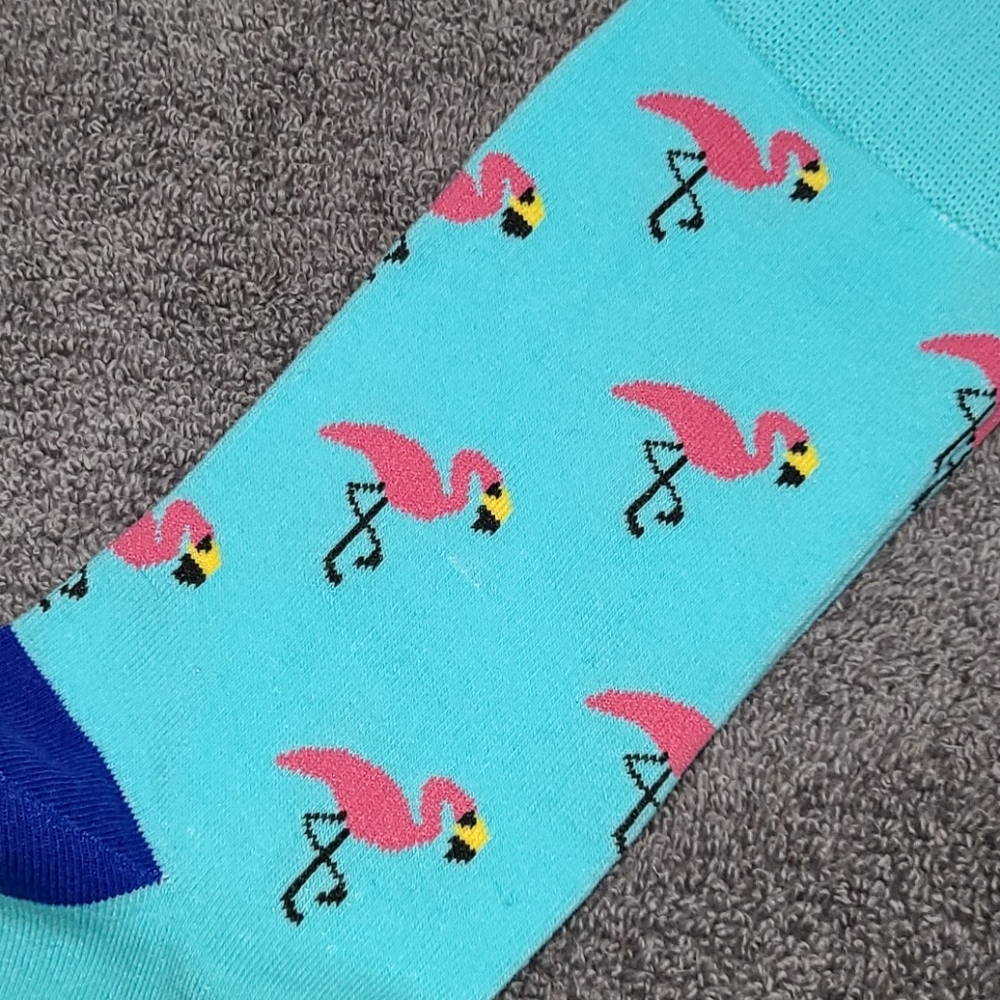 Pink flamingos! Blue toe socks - Picture 12 of 16